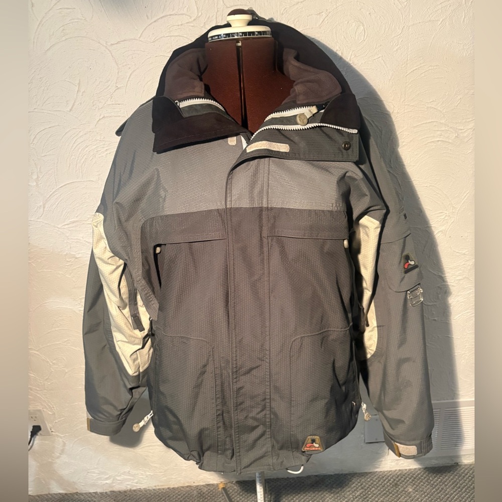 RIPZONE Men’s 3 in 1 Hooded Grey and Black Ski Jacket - Size Large